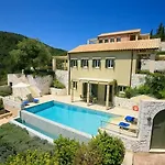 Fiscardo View *