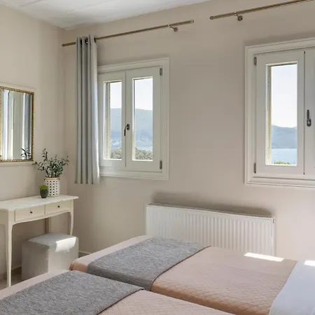 Fiscardo View Villas *