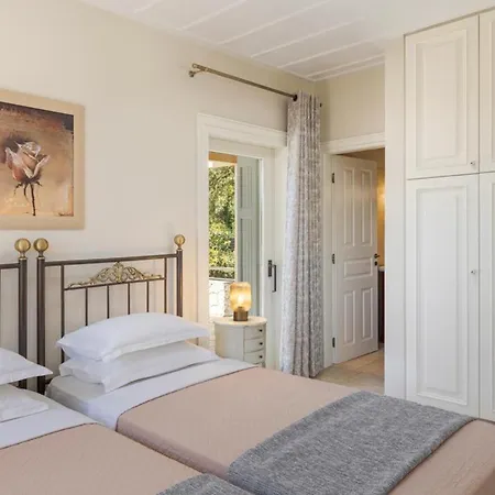 Villa Fiscardo View Villas *