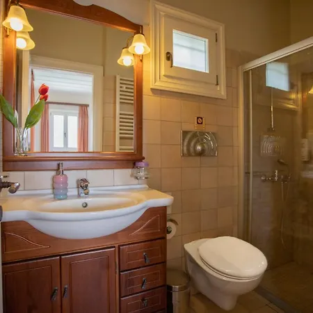 Fiscardo View Villas *