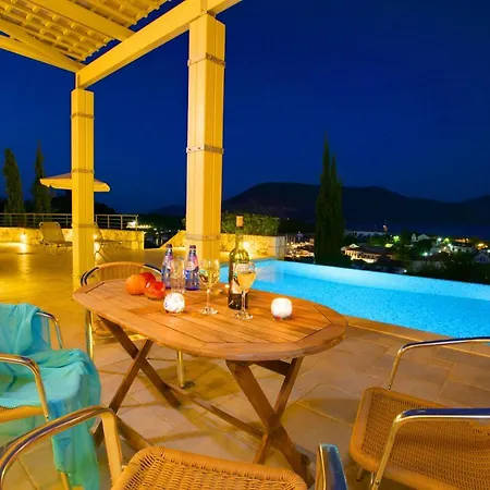 Villa Fiscardo View Villas